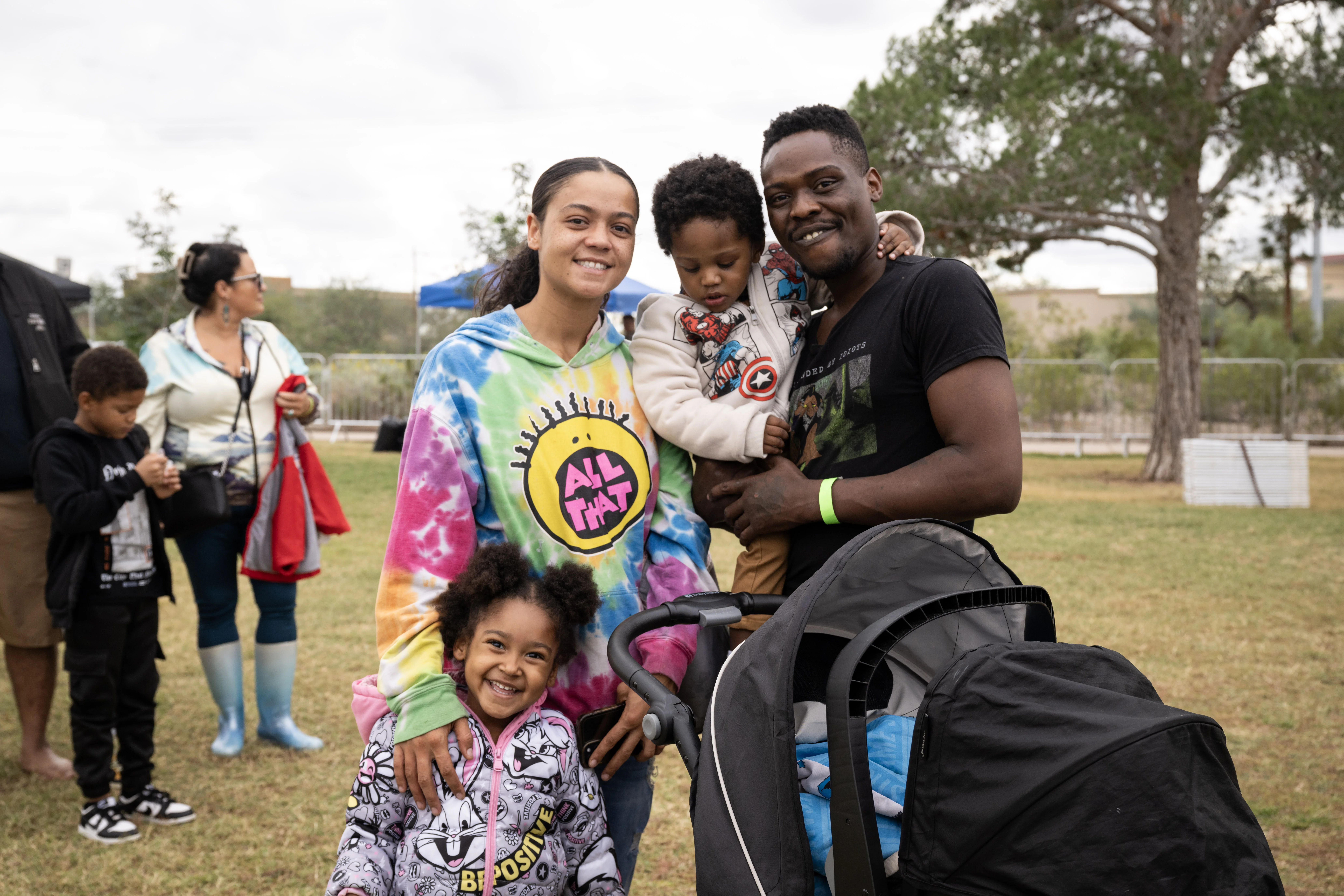 Darash Ahava Foundation's Fall Festival Feeds 1,000 People at Granada Park